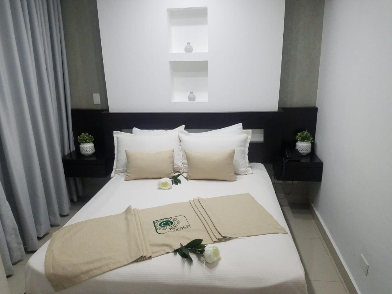 Green Palace Hotel Moca ภายนอก รูปภาพ